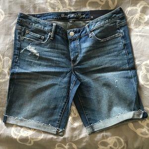 NWT American Eagle Bermuda shorts